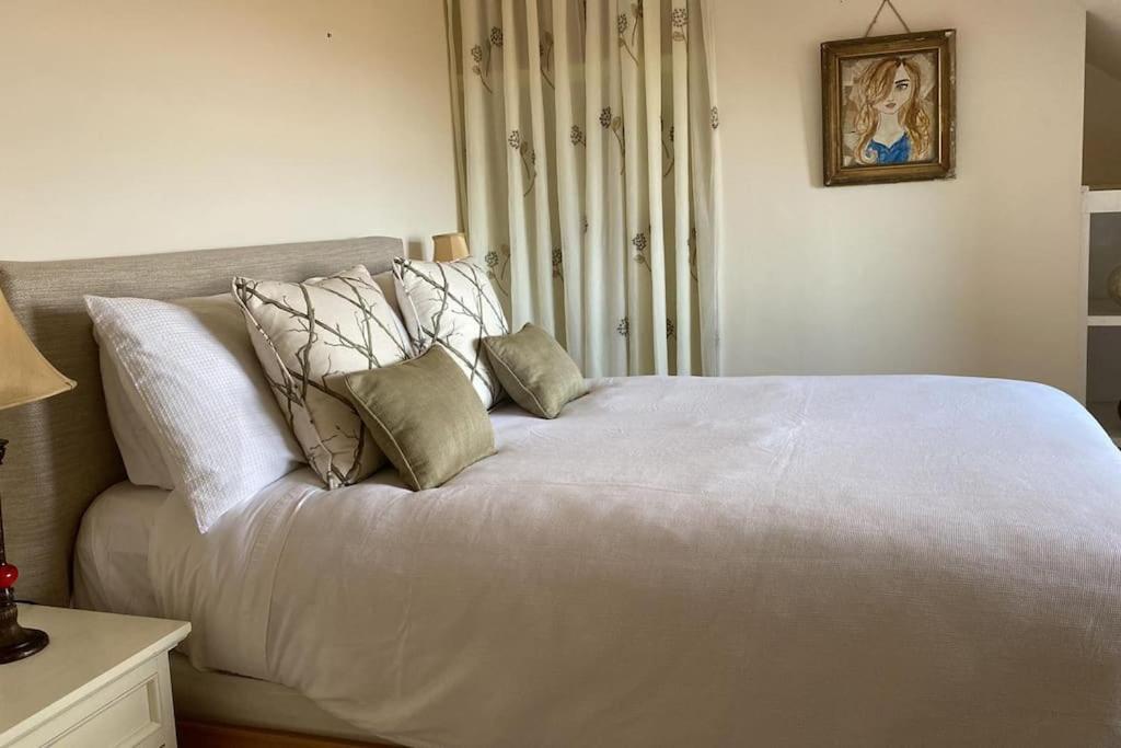 Drop Anchor House, Spacious 3 Bedroom Apartment, Fabulous Sea Views Cleggan Eksteriør bilde